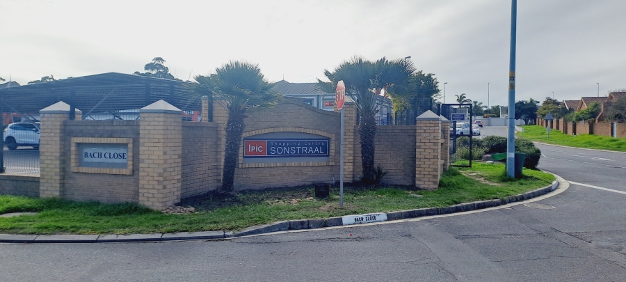 To Let commercial Property for Rent in Sonstraal Western Cape